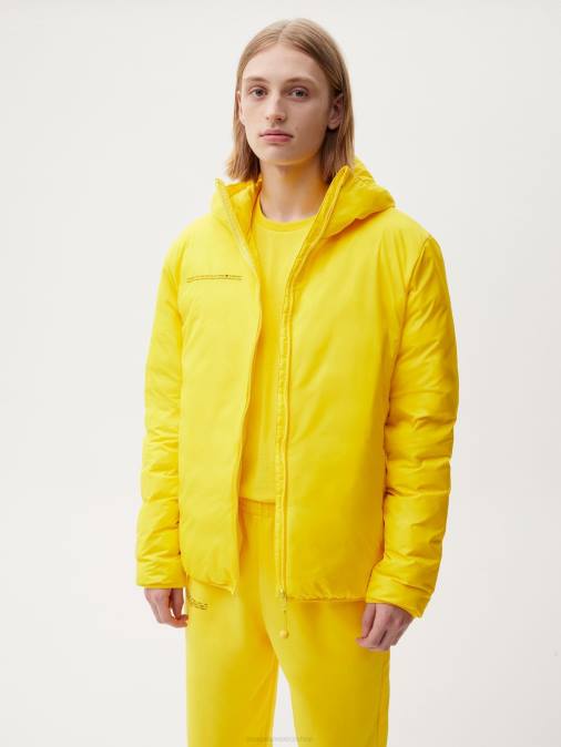 hombres chaqueta acolchada ligera flwrdwn Pangaia amarillo azafran ropa TDTH537
