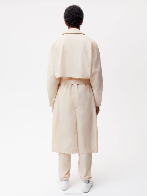 mujer gabardina de nailon reciclado Pangaia arena ropa TDTH477